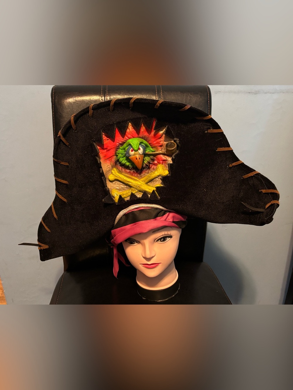 Vintage Pirate Hat Halloween Costume Skull Cross Bones With Parrot Smoking Pipe